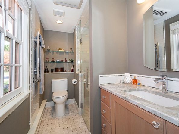 93 Winfield Rd, Holden MA 01520