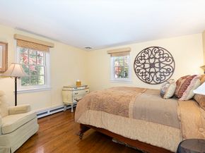 93 Winfield Rd, Holden MA 01520