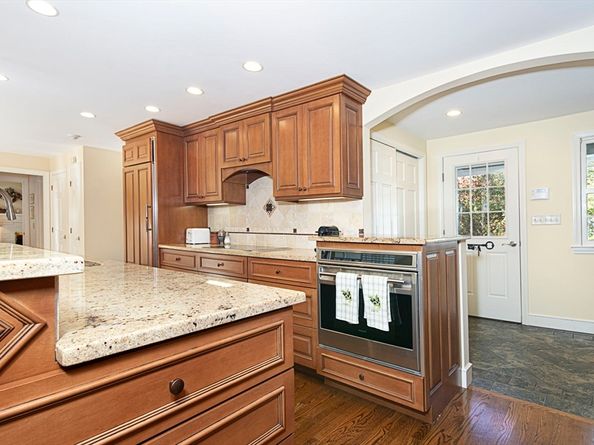 93 Winfield Rd, Holden MA 01520