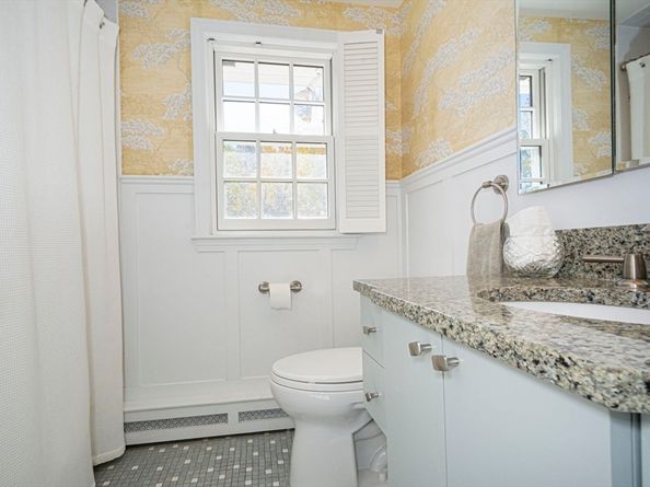 93 Winfield Rd, Holden MA 01520