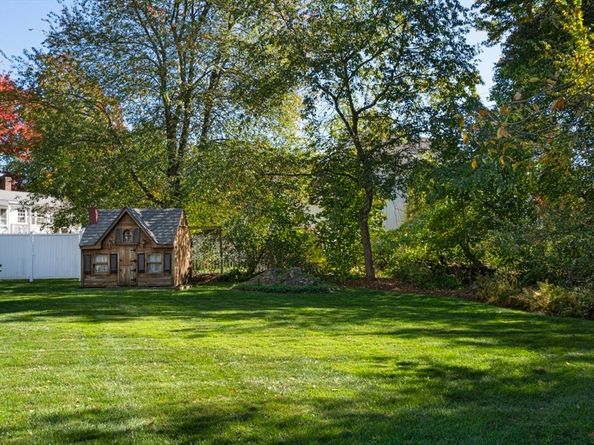 93 Winfield Rd, Holden MA 01520