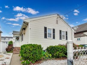 3 River St Ct, Lynn MA 01905
