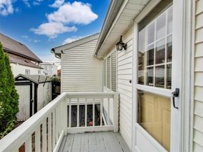 3 River St Ct, Lynn MA 01905