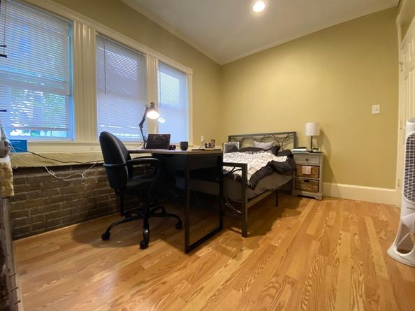 129 Chiswick Rd 6, Boston MA 02135