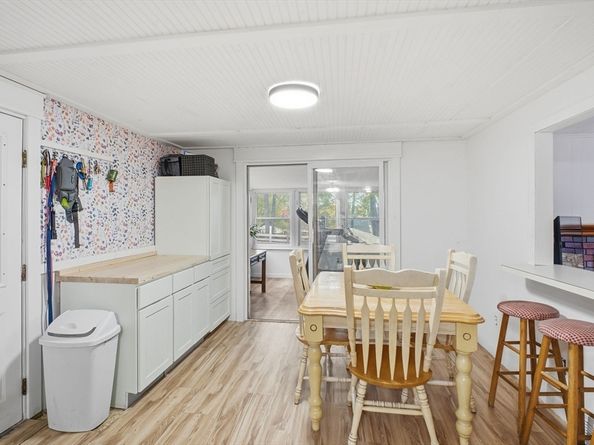 18 Mumford Rd, Sutton MA 01590