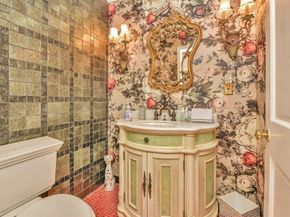 23 Tonawanda St, Boston MA 02124