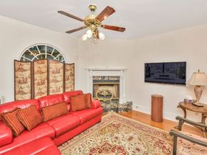 23 Tonawanda St, Boston MA 02124