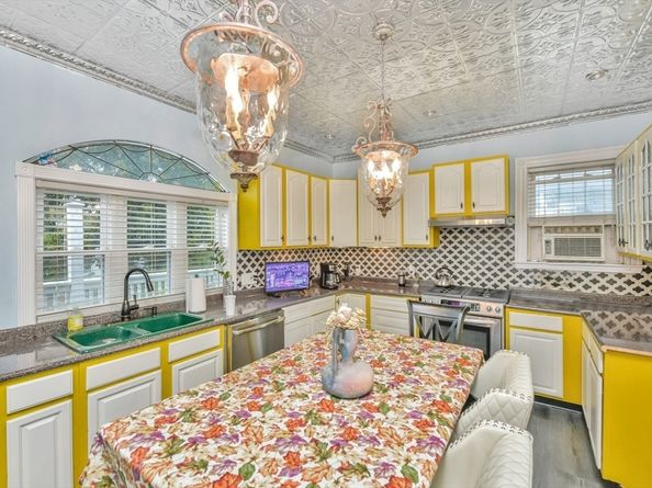 23 Tonawanda St, Boston MA 02124