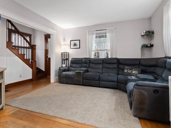 29 Fenton Ave, Lynn MA 01905