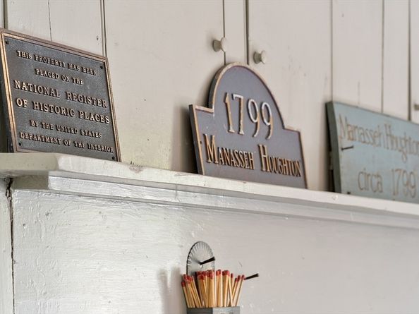 17 Maple St, Sterling MA 01564