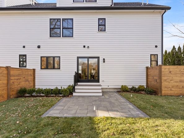 10 Webber Avenue 3C, Bedford MA 01730