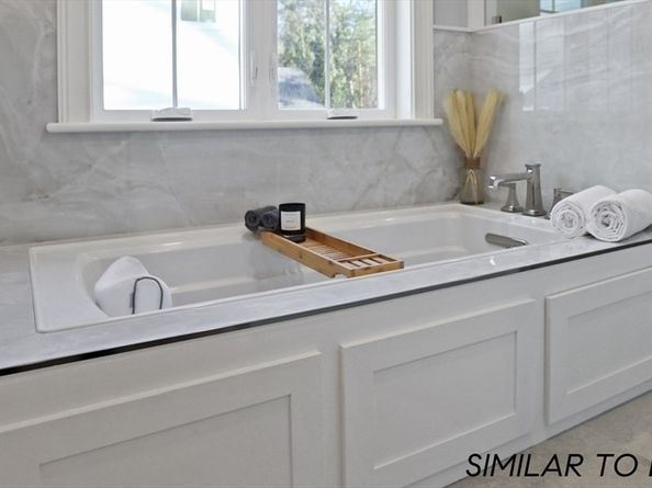 10 Webber Avenue 3C, Bedford MA 01730