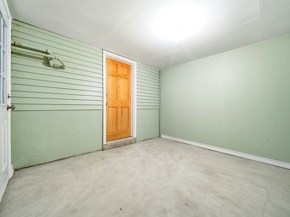 30 Bullard St, Sharon MA 02067