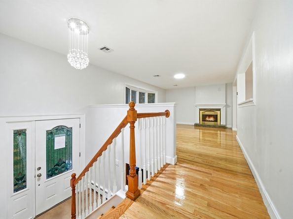 30 Bullard St, Sharon MA 02067