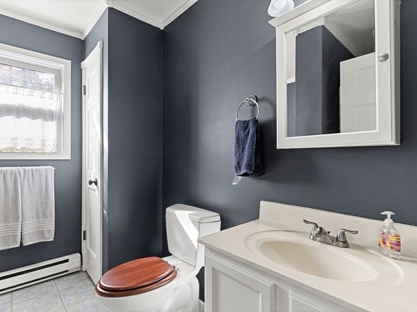 21 Hammond Street, Rowley MA 01969