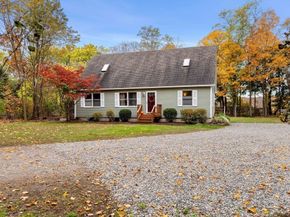 21 Hammond Street, Rowley MA 01969
