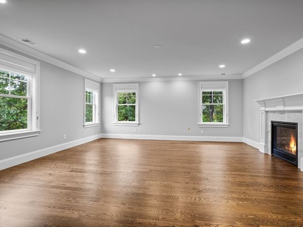 25 Flintlock Road, Lexington MA 02420