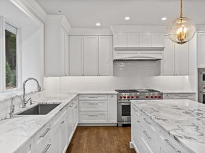 25 Flintlock Road, Lexington MA 02420
