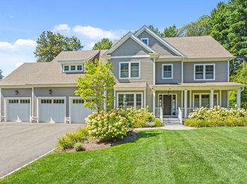25 Flintlock Road