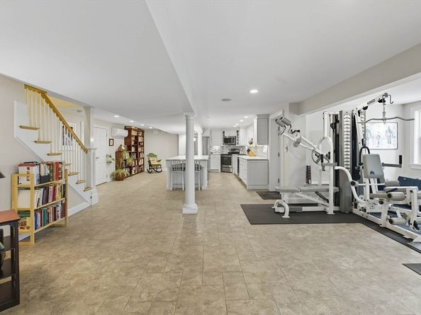 3 Warren Dr, Middleton MA 01949