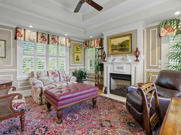 3 Warren Dr, Middleton MA 01949