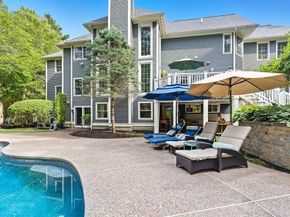 3 Warren Dr, Middleton MA 01949