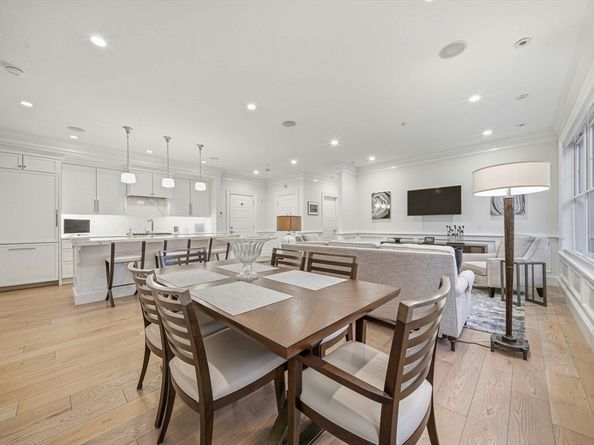 205 E St. 4N, Boston MA 02127