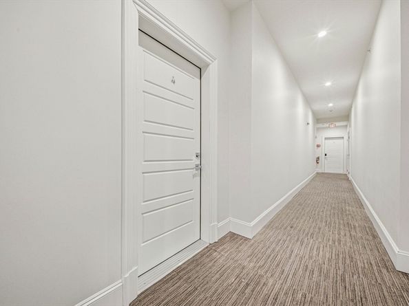 205 E St. 4N, Boston MA 02127