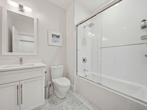 205 E St. 4N, Boston MA 02127