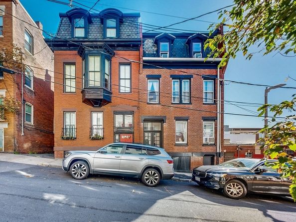 29 Eden St 3, Boston MA 02129