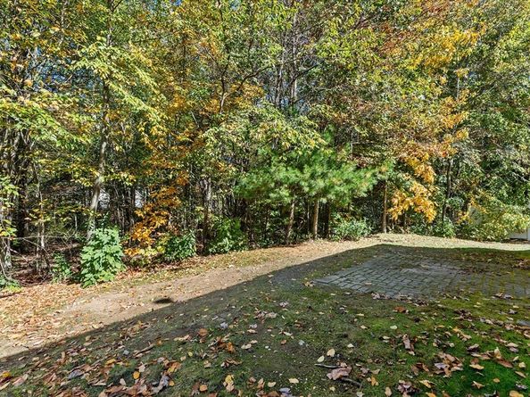 26 Zain Cir 26, Milford MA 01757