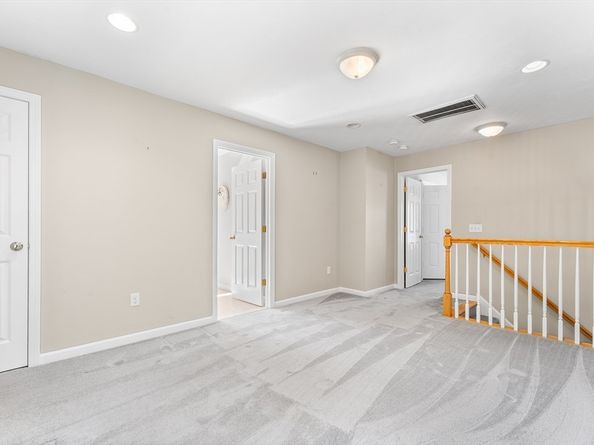 26 Zain Cir 26, Milford MA 01757