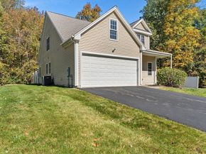 26 Zain Cir 26, Milford MA 01757