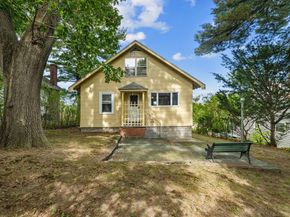 59 Riverview Rd, Boston MA 02135