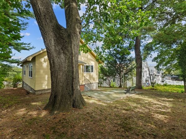 59 Riverview Rd, Boston MA 02135