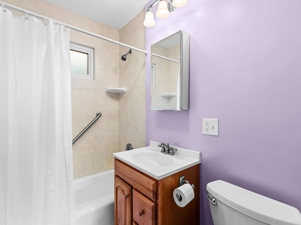 59 Riverview Rd, Boston MA 02135