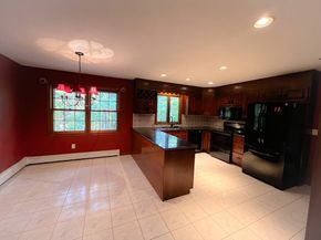 47 Banbury Lane, Holden MA 01520
