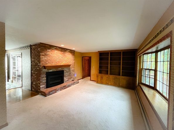 47 Banbury Lane, Holden MA 01520