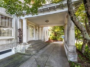 19 Kenilworth Road, Worcester MA 01602