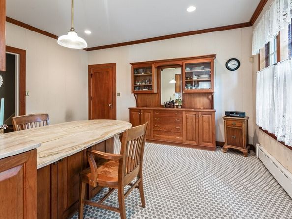 19 Kenilworth Road, Worcester MA 01602