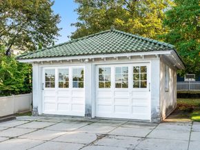 19 Kenilworth Road, Worcester MA 01602