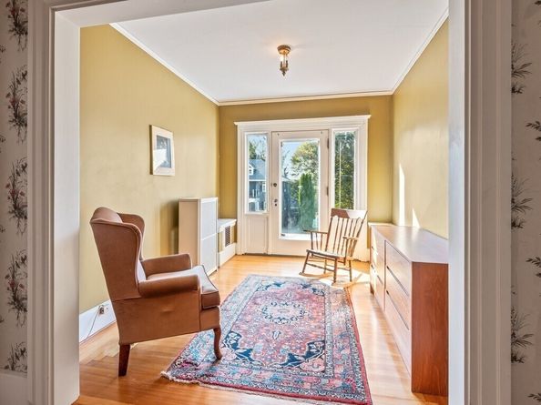 19 Kenilworth Road, Worcester MA 01602