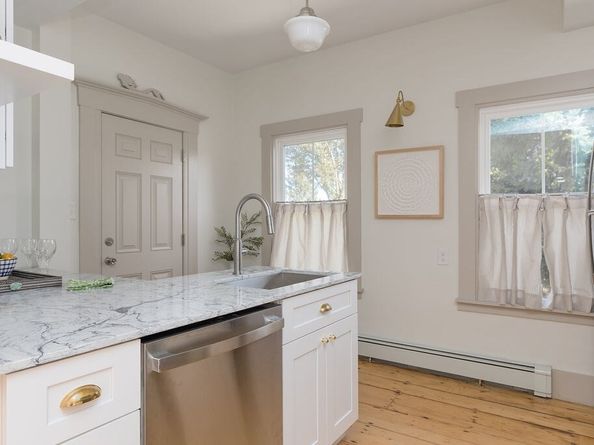 6 Mount Vernon, Marblehead MA 01945