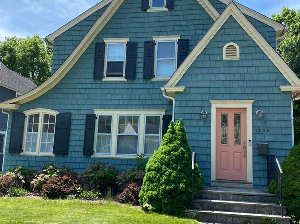 1248 Valley Road, Fairfield CT 06825