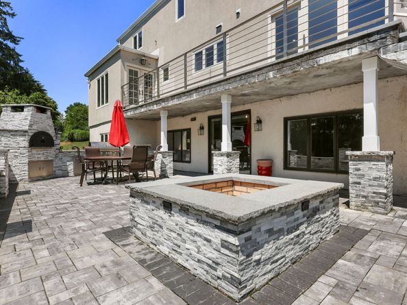 175 Battery Park Drive, Bridgeport CT 06605