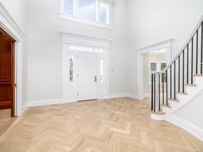 40 Hoyclo Road, Stamford CT 06903