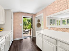 Undisclosed Address #24026683, Stamford CT 06903