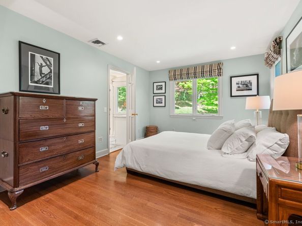 Undisclosed Address #24026683, Stamford CT 06903