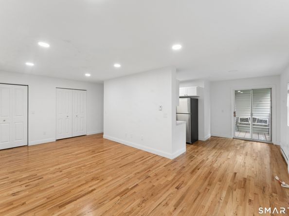 5 Woodside Avenue 65, Danbury CT 06810