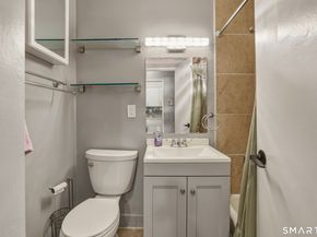 2370 North Avenue 4C, Bridgeport CT 06604